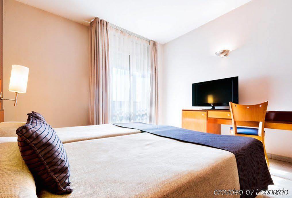Hotel Ґранульєс Екстер'єр фото