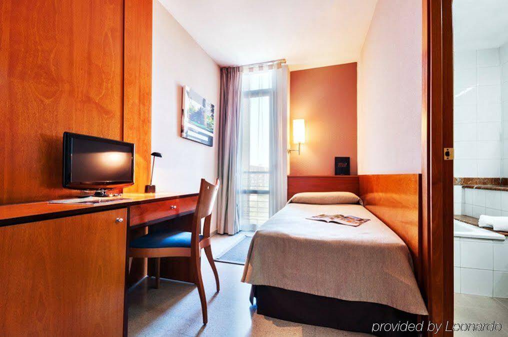 Hotel Ґранульєс Екстер'єр фото